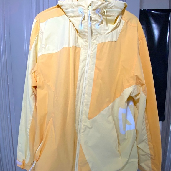 Kith Madison Spring Yellow Jacket - Picture 4 of 4